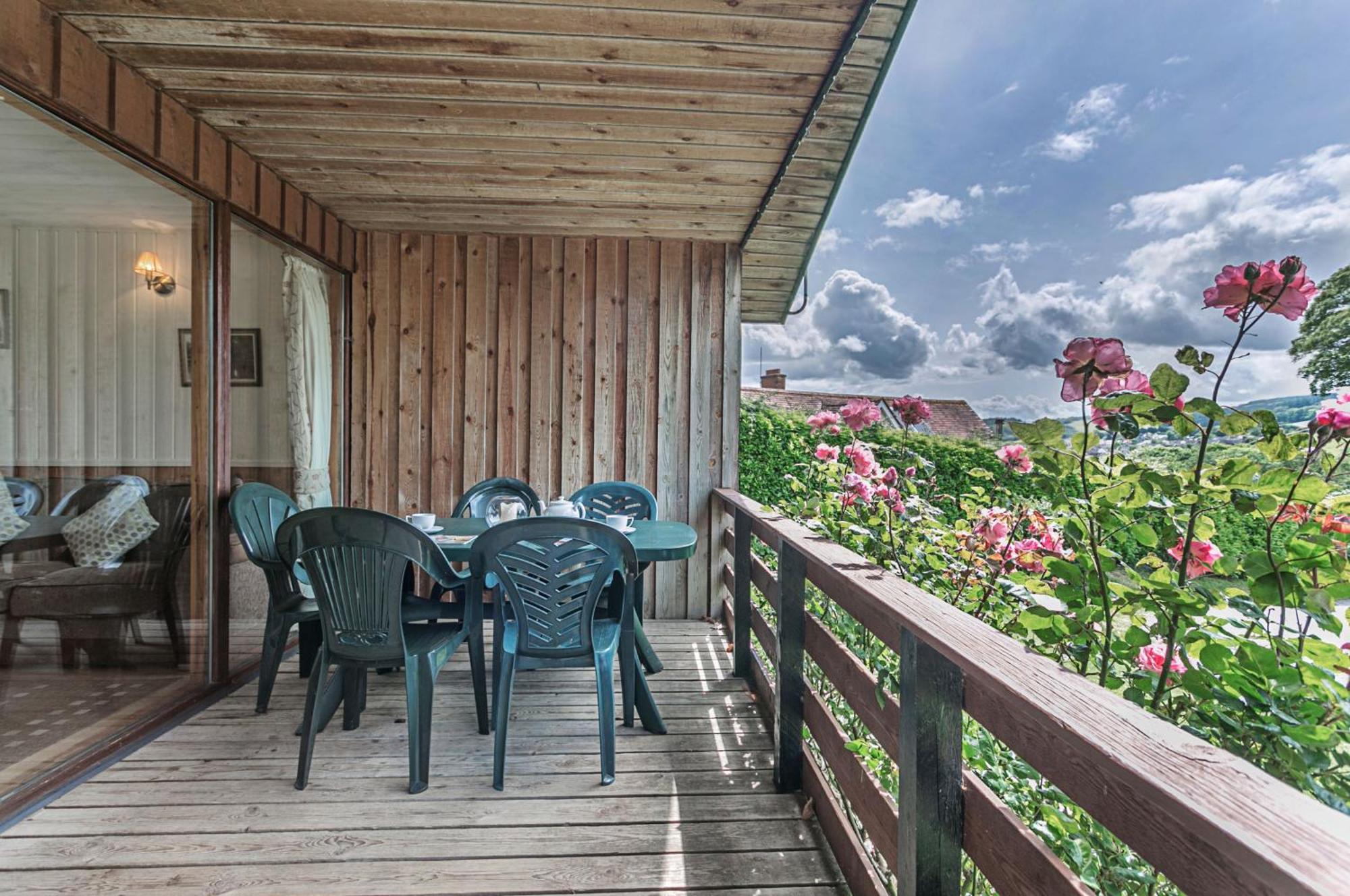Laburnum Lodge Sleeps 6 Wheelchair Access Minehead Kültér fotó